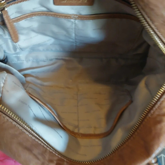 Michael Kors Gold Studded Brown leather handbag Purse Tote Large - Picture 2 of 10